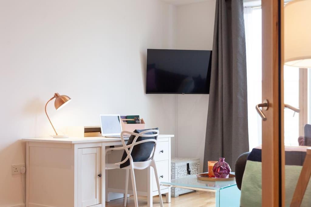 Oxfordshire Living - The Tolkien - Apartment