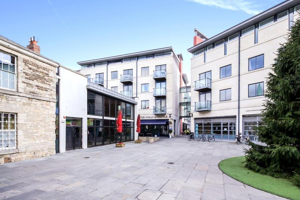 Oxfordshire Living - The Tolkien - Apartment Oxford
